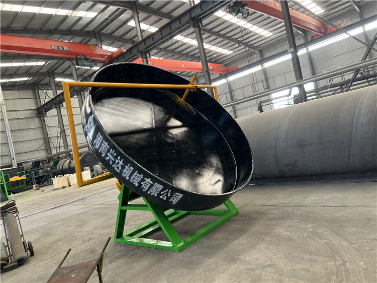 生物有機(jī)肥球狀顆粒成球機(jī) 圓盤造粒機(jī) 生產(chǎn)廠家 成球率高 經(jīng)久耐用